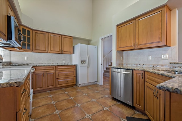 1115 Dartford Dr, Tarpon Springs, FL 34688 - photo 13