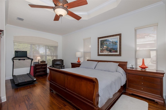 10508 Pontofino Cir, Trinity, FL 34655 - bedroom with ornamental molding, dark wood-type flooring, and a ceiling fan