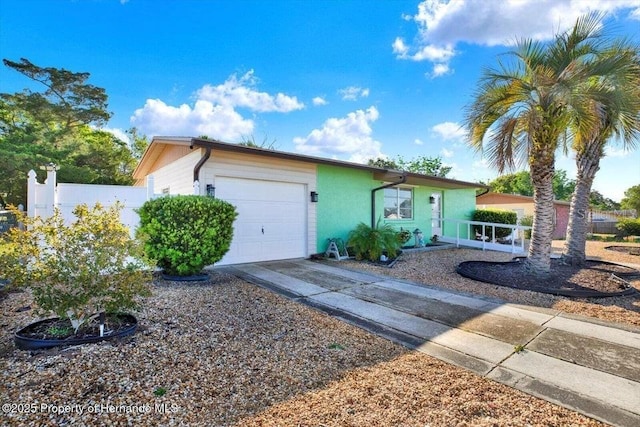1054 Embassy Ave, Spring Hill, FL 34606 - photo 2