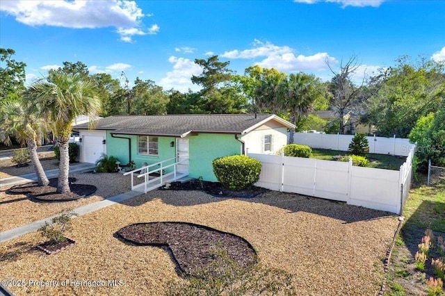 1054 Embassy Ave, Spring Hill, FL 34606 - photo 4