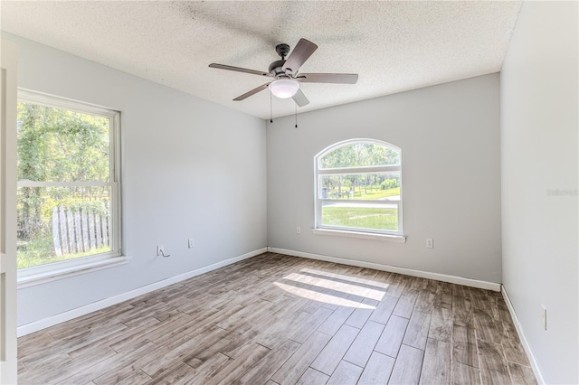 9141 Mavis Rd, Spring Hill, FL 34613 - photo 33