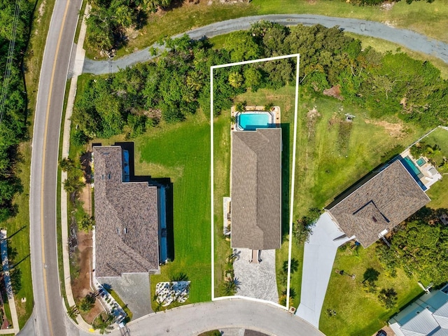 5621 Egrets Pl, New Port Richey, FL 34652 - aerial view of property's location featuring property parcel outlined and a pool area