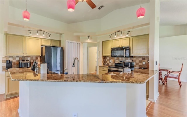 11409 Deercroft Ct, Spring Hill, FL 34609 - photo 24
