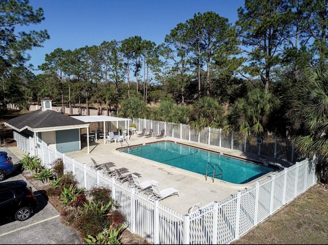 9468 Forest Hills Cir, Tampa, FL 33612 - photo 32