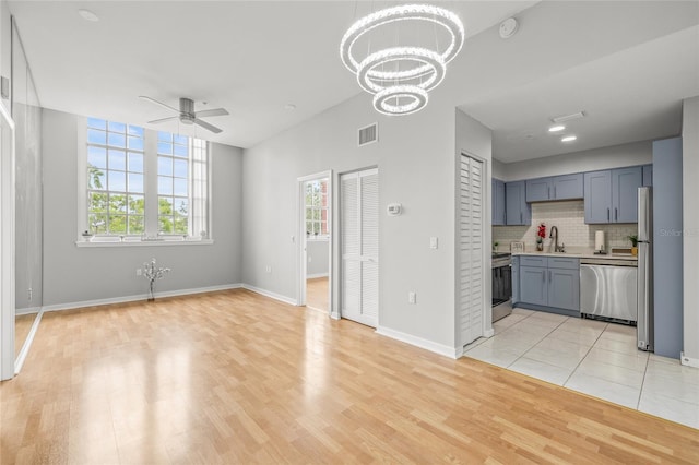 701 Mirror Lake Dr N Unit 309, Saint Petersburg, FL 33701 - photo 15
