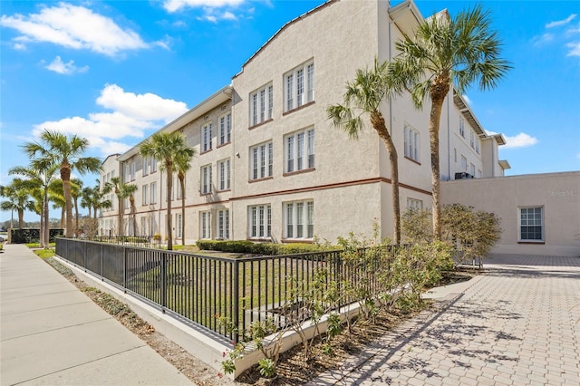 701 Mirror Lake Dr N Unit 309, Saint Petersburg, FL 33701 - photo 34