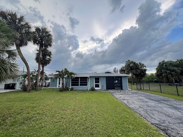 5435 Quist Dr, Port Richey, FL 34668 - photo 31