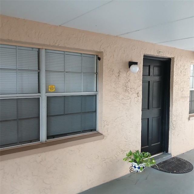 4718 Christa Ct Unit 317, Tampa, FL 33614 - photo 2