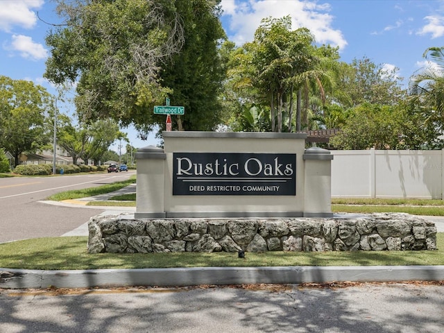 827 Creekside Ln, Palm Harbor, FL 34684 - photo 36