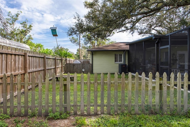 1414 W Bogie Dr, Tampa, FL 33612 - photo 45