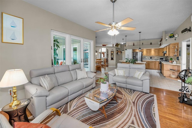 1132 Rambling Vine Ct, Trinity, FL 34655 - photo 37