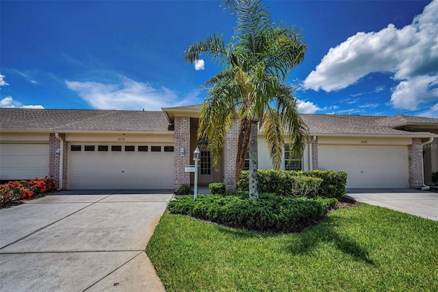 12136 Arron Ter, Trinity, FL 34655 - photo 3