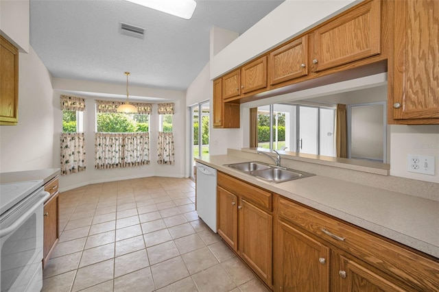 12136 Arron Ter, Trinity, FL 34655 - photo 20