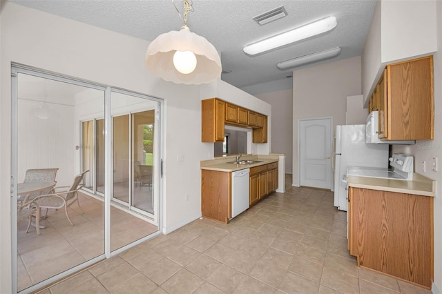 12136 Arron Ter, Trinity, FL 34655 - photo 21