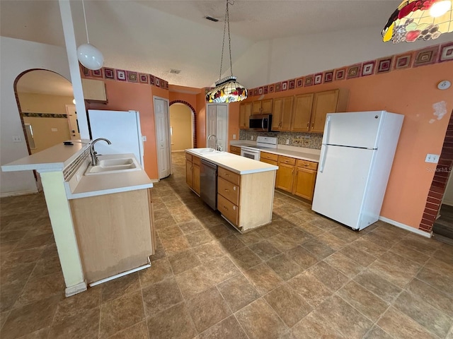 5484 Moongate Rd, Spring Hill, FL 34606 - photo 6
