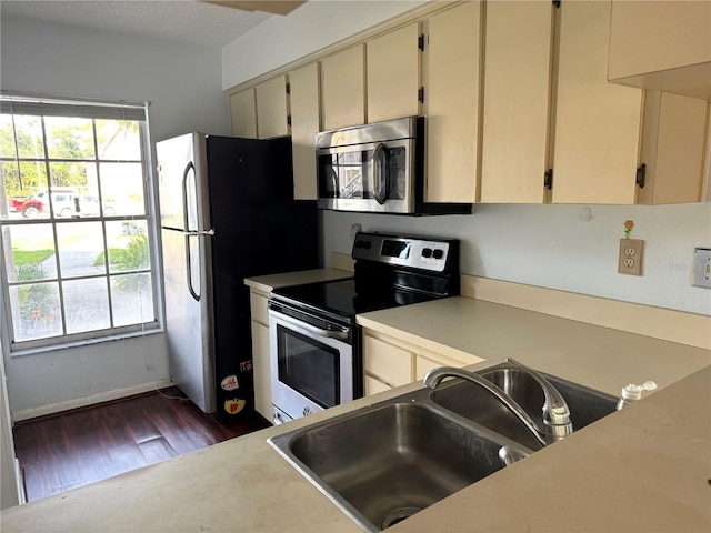 4925 Myrtle Oak Dr Unit 15, New Port Richey, FL 34653 - photo 4