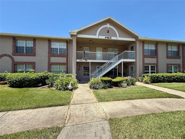 4925 Myrtle Oak Dr Unit 15, New Port Richey, FL 34653 - photo 2