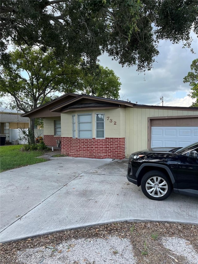 732 62nd Ave NE, Saint Petersburg, FL 33702 - photo 2