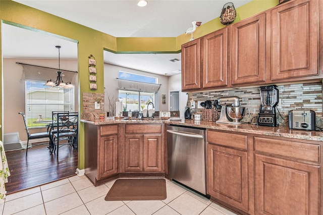 30400 Randall Manor St, Wesley Chapel, FL 33545 - photo 30
