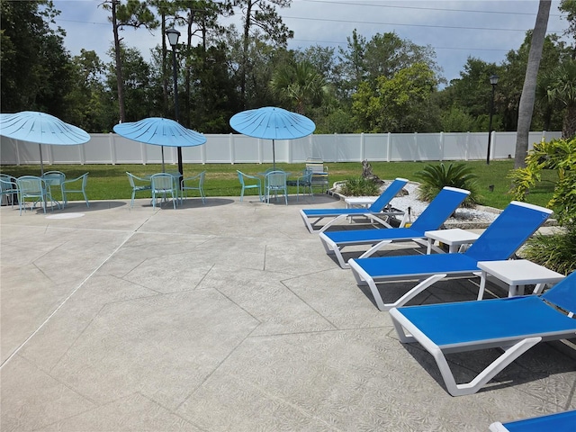 8162 Sturbridge Ct, Weeki Wachee, FL 34613 - photo 31