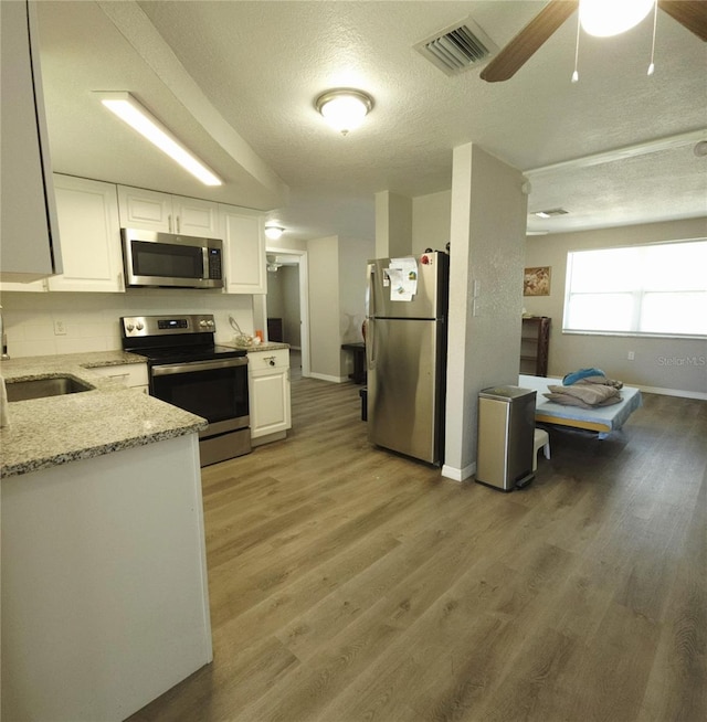 1037 Chelsea Ln, Holiday, FL 34691 - photo 3