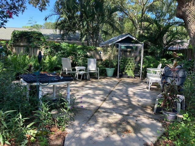 2880 Cinnamon Bear Trl, Palm Harbor, FL 34684 - photo 10