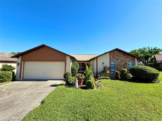 7329 Chinaberry Ct, Port Richey, FL 34668 - photo 1