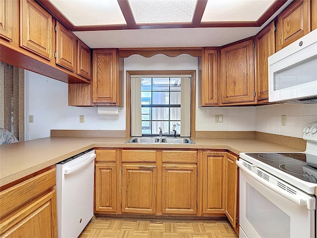 8639 Heather Blvd, Weeki Wachee, FL 34613 - photo 27