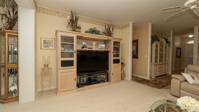 9147 Rhett Ln, Weeki Wachee, FL 34613 - photo 12