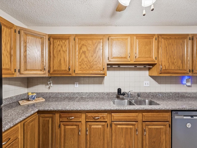 5808 Carina Trce, Wesley Chapel, FL 33545 - photo 13