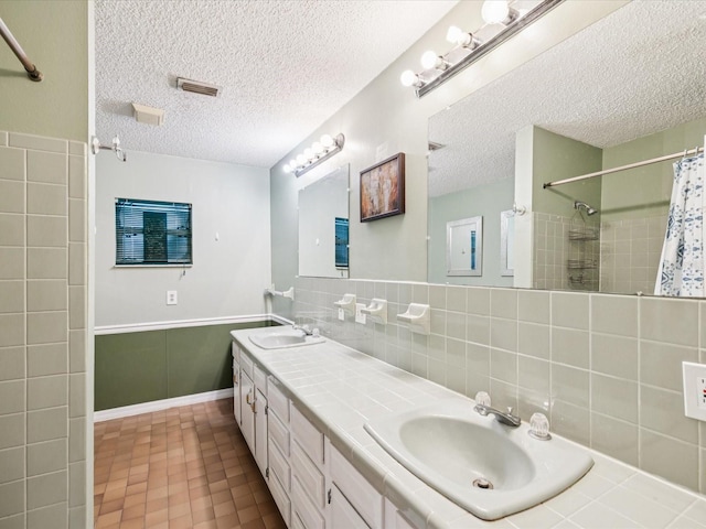 5808 Carina Trce, Wesley Chapel, FL 33545 - photo 25