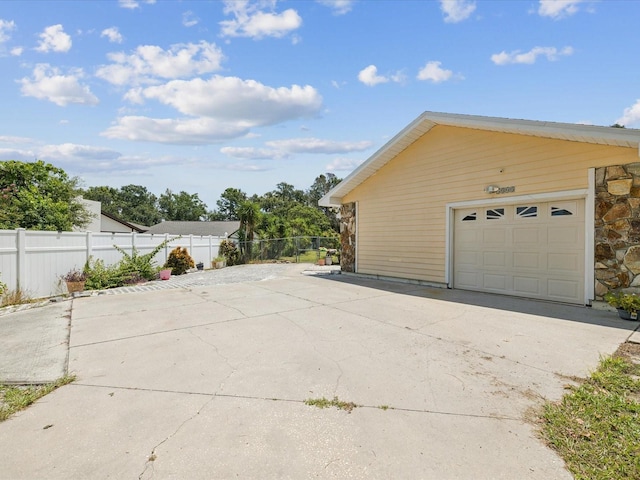5808 Carina Trce, Wesley Chapel, FL 33545 - photo 45