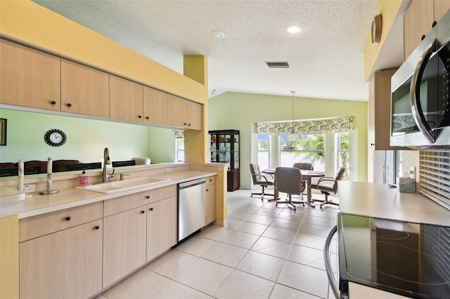 1228 Ashbourne Cir, Trinity, FL 34655 - photo 13