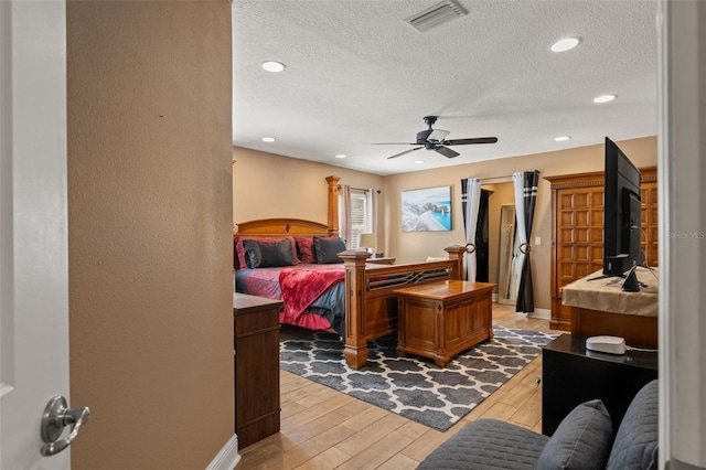 2526 Lake Ellen Ln, Tampa, FL 33618 - photo 20