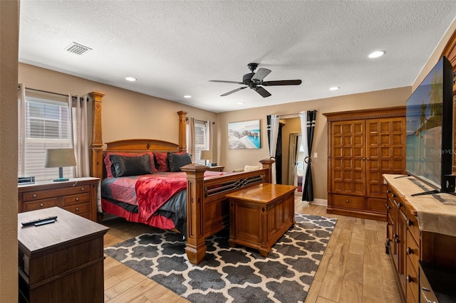 2526 Lake Ellen Ln, Tampa, FL 33618 - photo 21