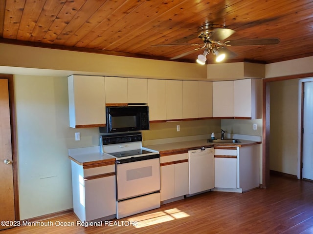 16 Pinewood Rd, Howell, NJ 07731 - photo 14