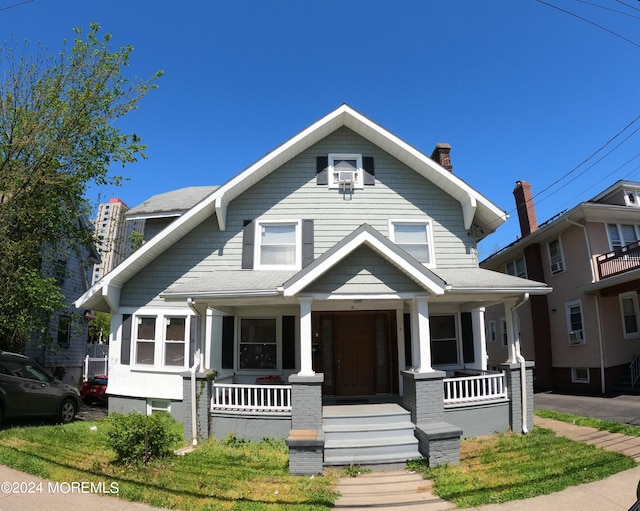 view of front of house with a porch