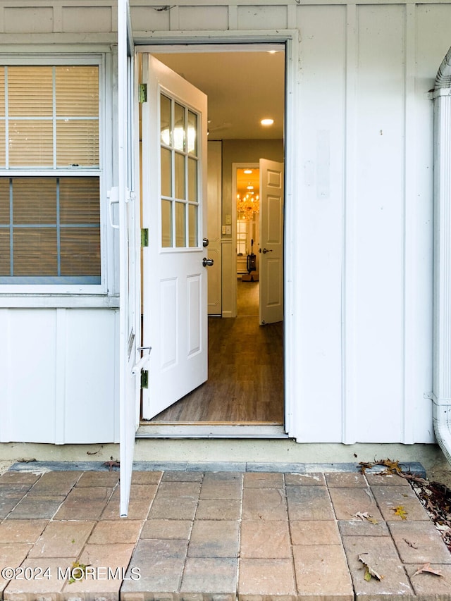 view of property entrance