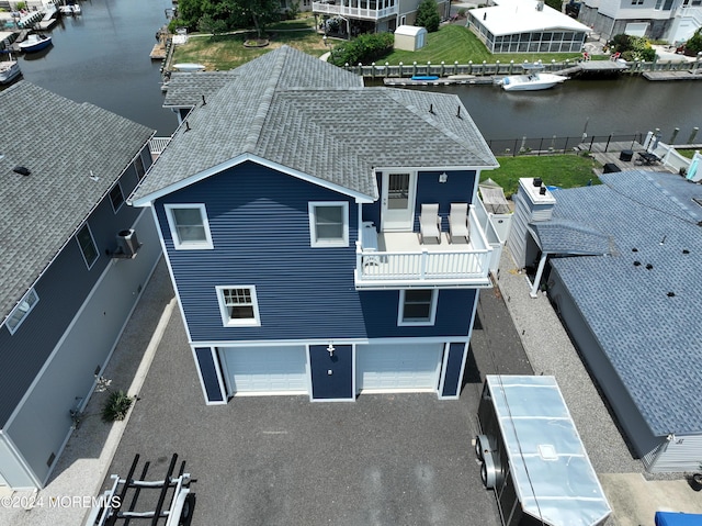 bird's eye view featuring a water view