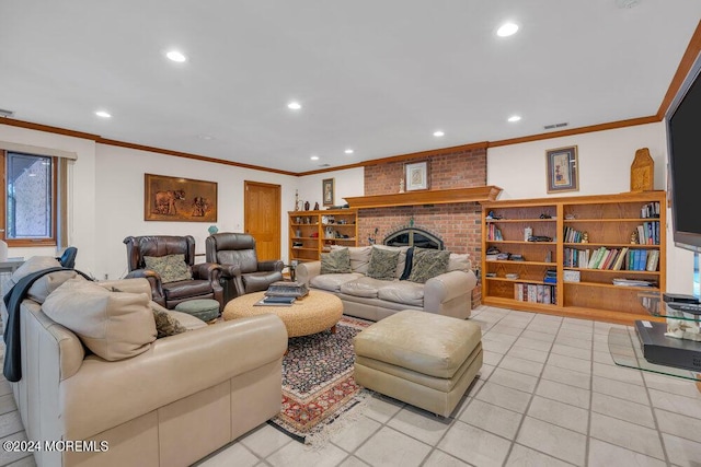 living area featuring recessed lighting, visible vents, ornamental molding, and light tile patterned flooring