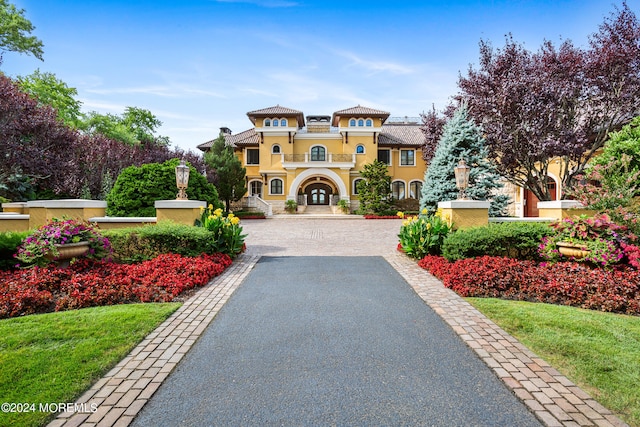 view of mediterranean / spanish house