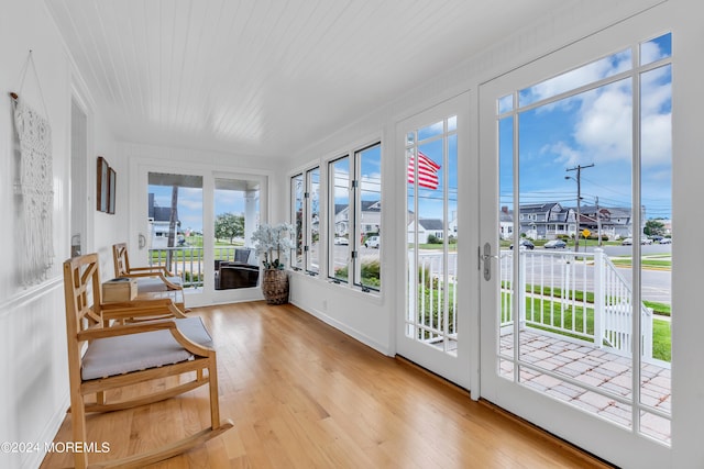 view of sunroom / solarium