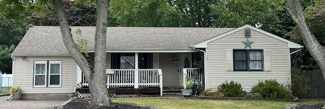 view of front of home featuring a porch