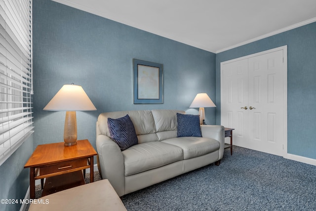 living room featuring crown molding and carpet flooring