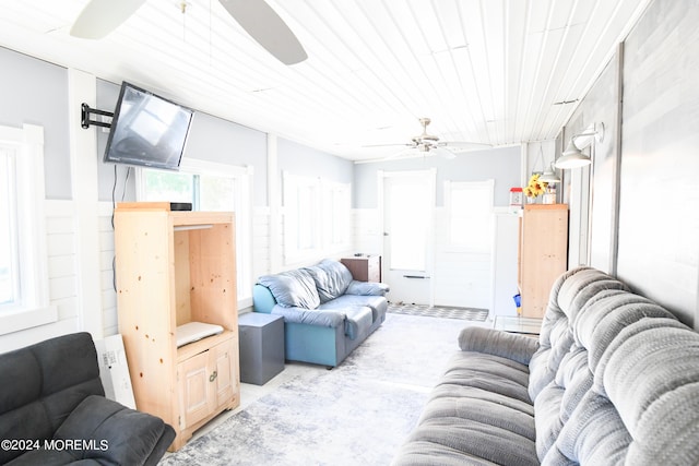 living room featuring ceiling fan