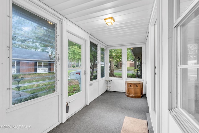 view of sunroom / solarium