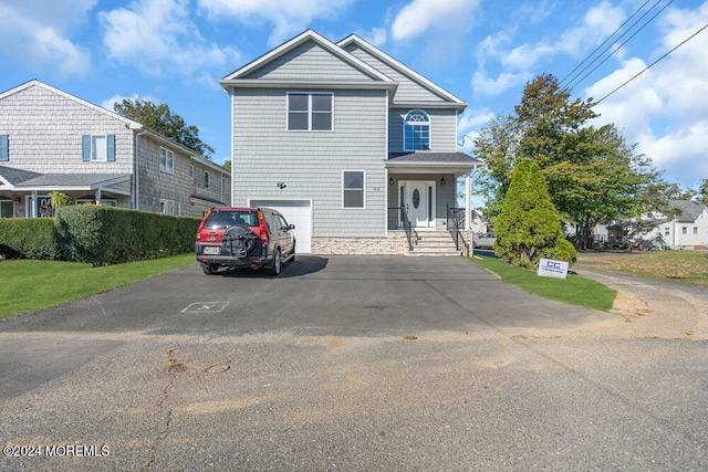 view of front of house featuring a garage