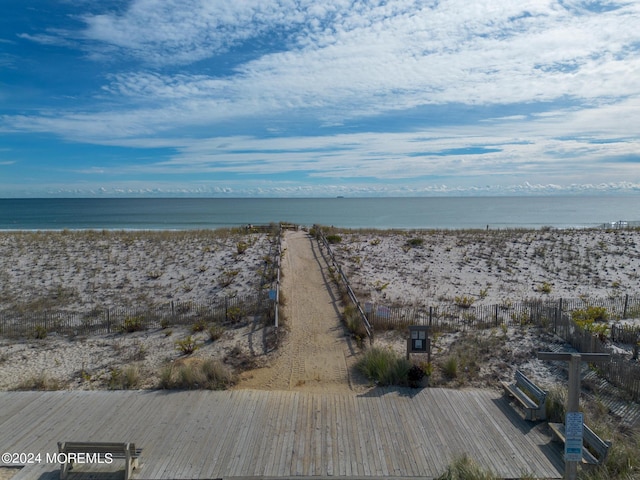 Listing photo 3 for 21 Dover Ave, Lavallette NJ 08735