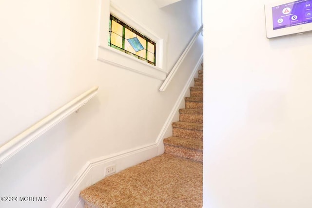 133 Degraw Ave, Teaneck, NJ 07666 - view of stairway