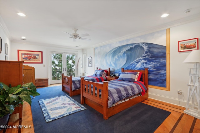 bedroom with hardwood / wood-style floors, crown molding, access to outside, and ceiling fan